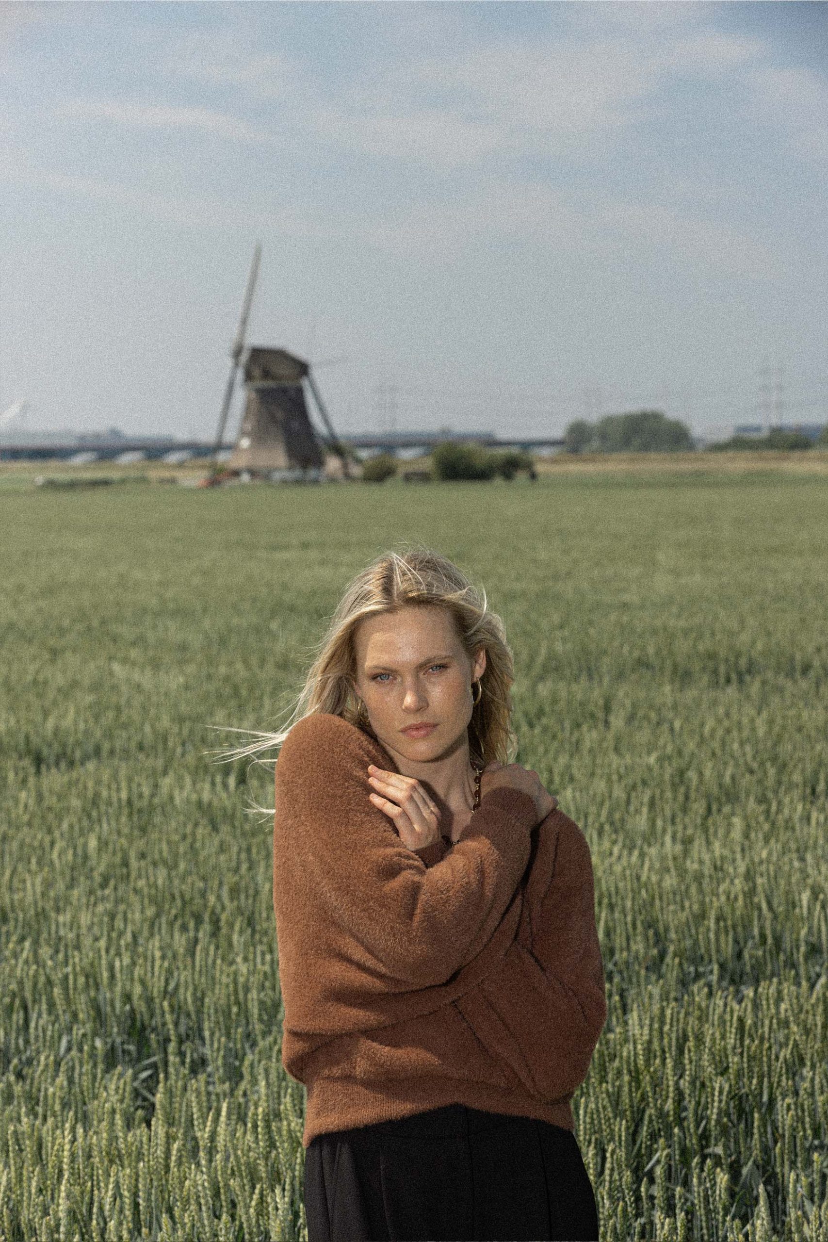 ZUSS WIKKEL TRUI IN FLUFFY GAREN MIDDEN BRUIN - Afbeelding 6