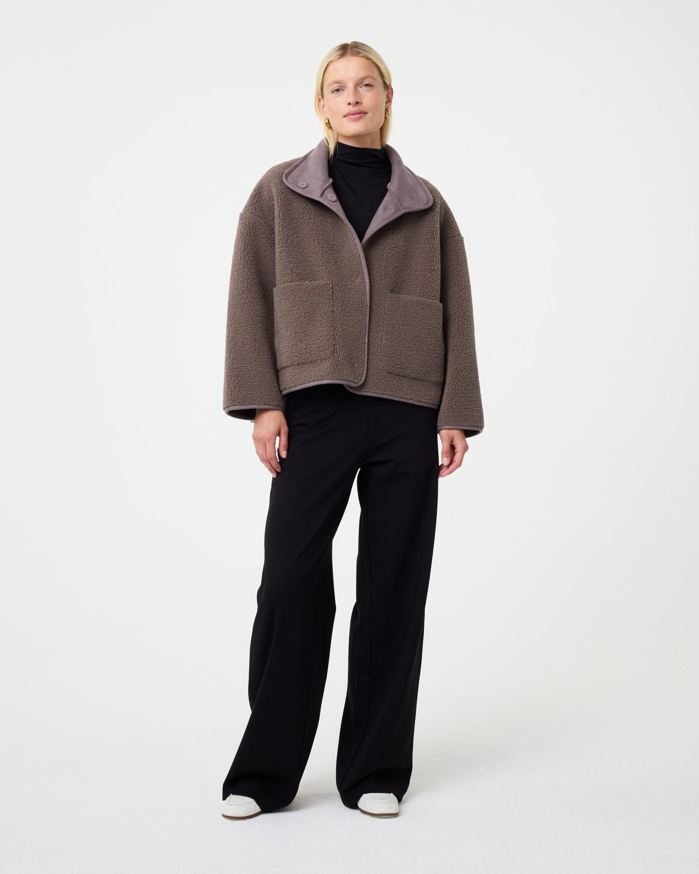 KNIT-TED JILL REVERSIBLE JACKET WALNUT