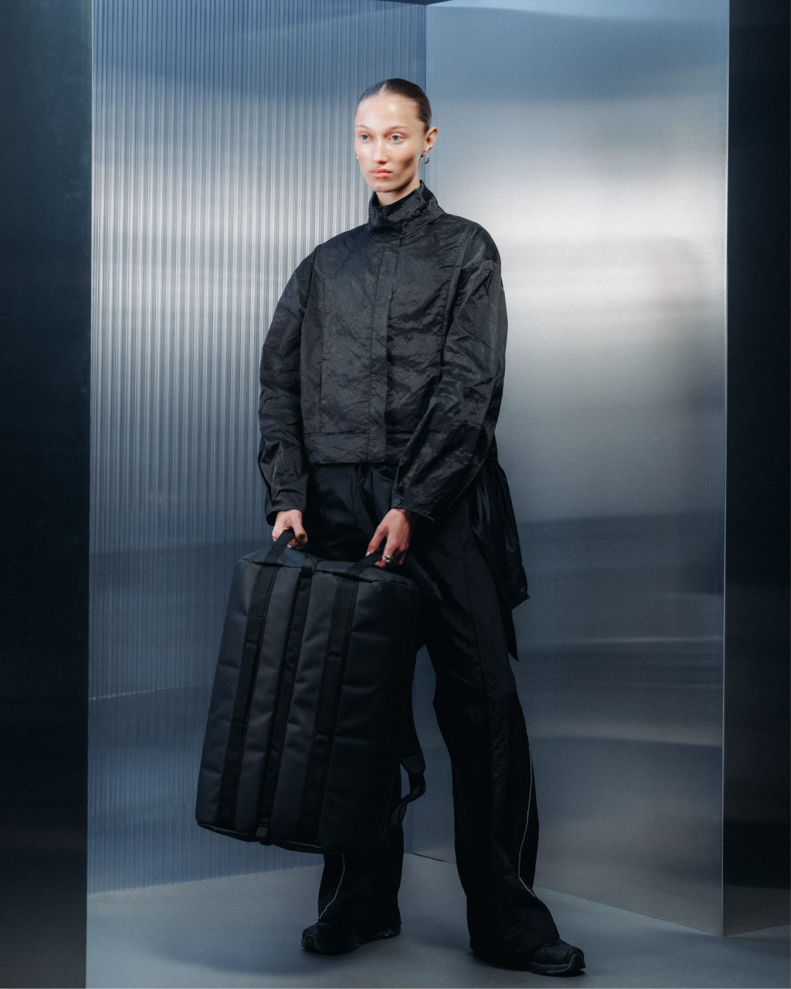 D_b ROAMER PRO SPLIT DUFFEL 50L BLACKOUT - Afbeelding 2
