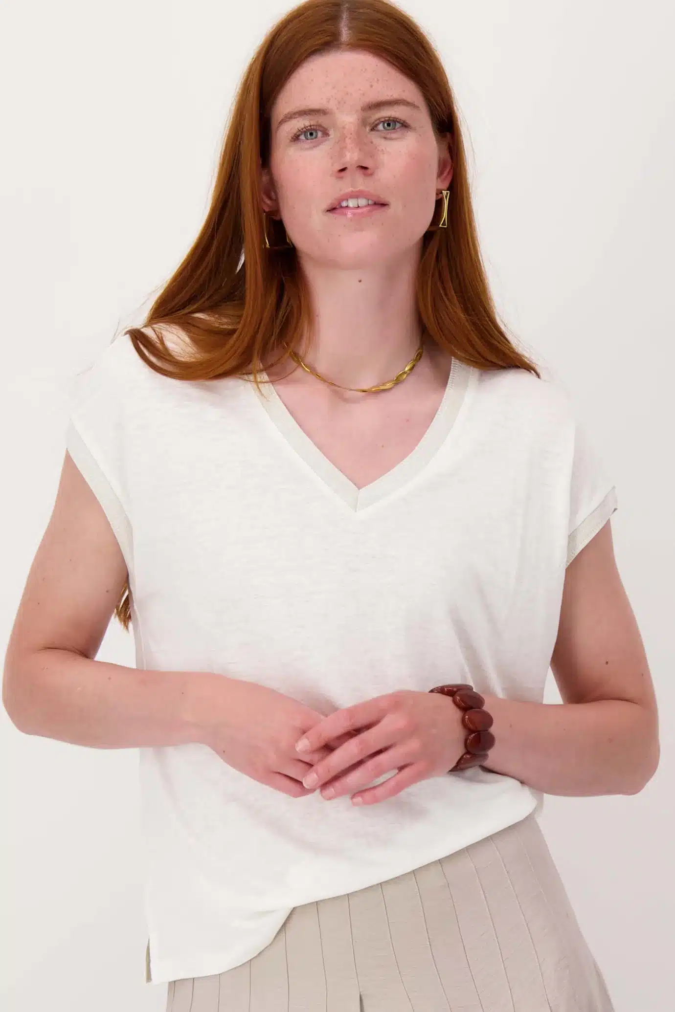 Zusss - V hals top met lurex boord - light mossgreen / off white S - Afbeelding 2