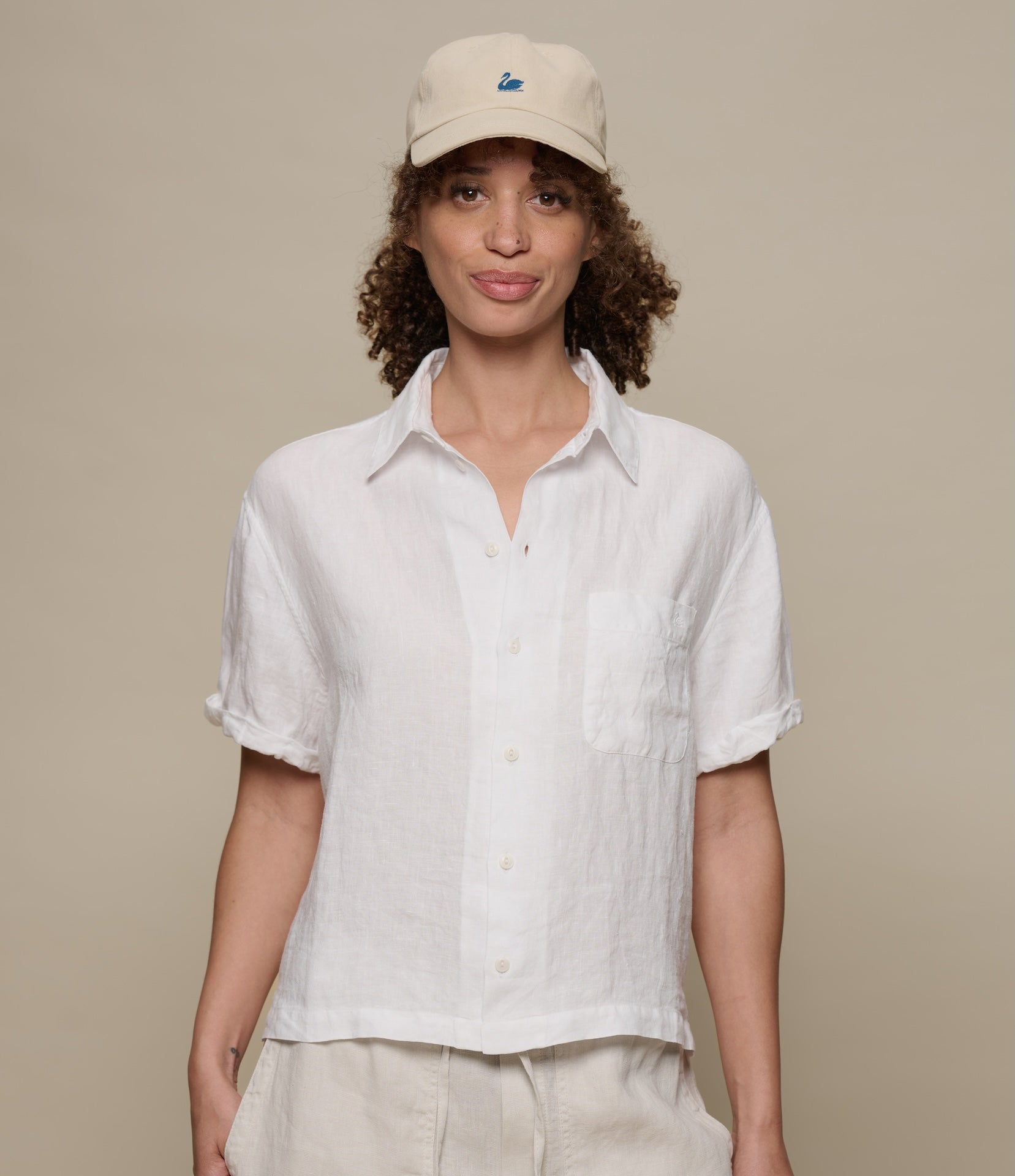 MERZ B SWANEN LIGHTWEIGHT POPLIN WOMEN'S SHIRT WITH ROLLED UP SLEEVES - White