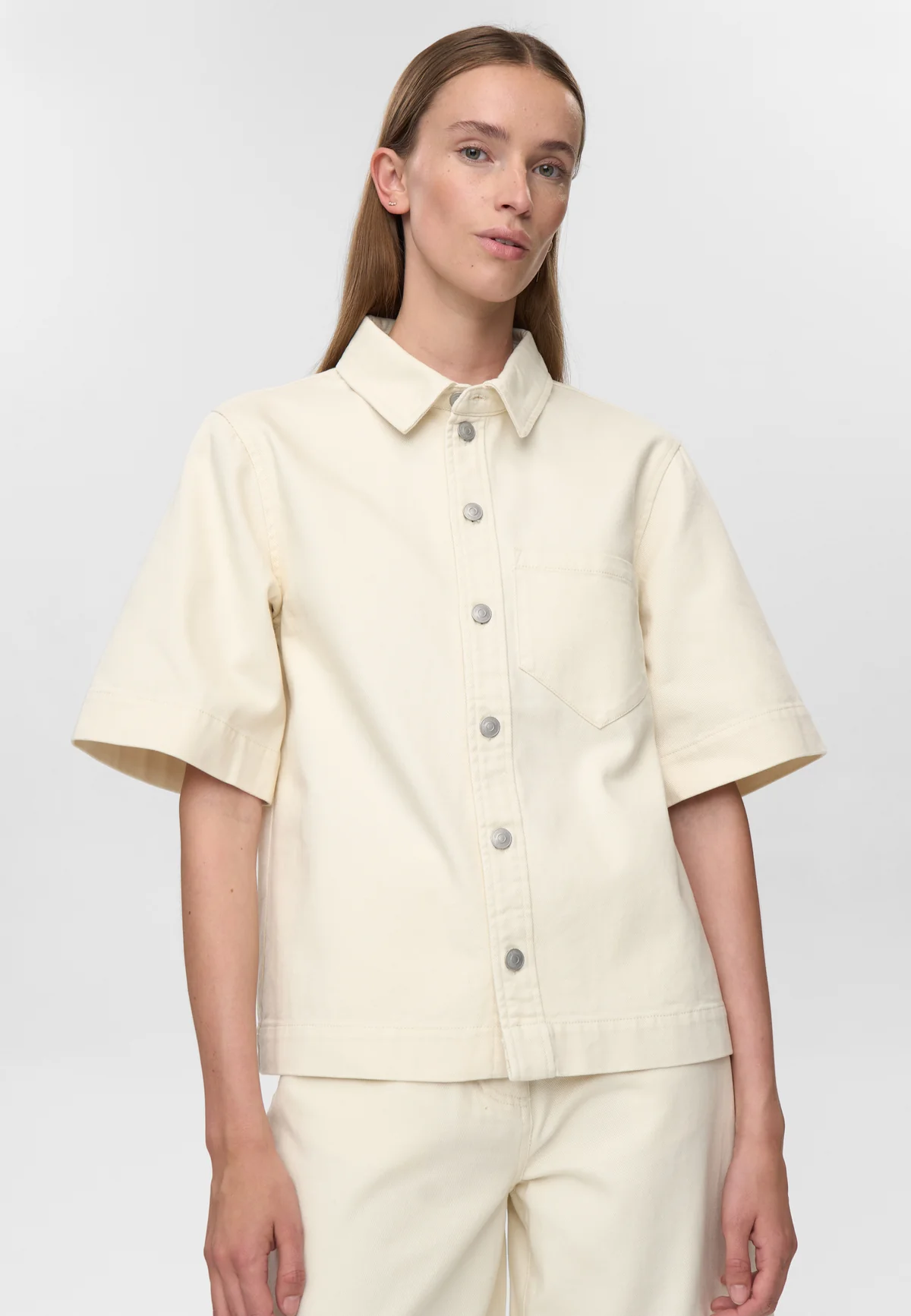 MINIMUM - VIDA SHORT SLEEVE SHIRT - WHISPER WHITE - Afbeelding 4